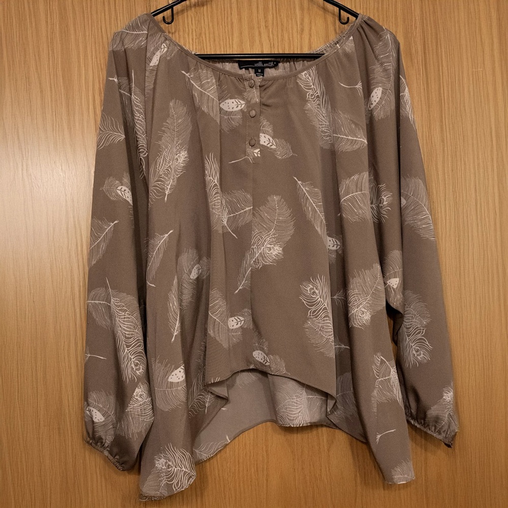 Willi Smith Taupe Feather-Print Peasant Blouse